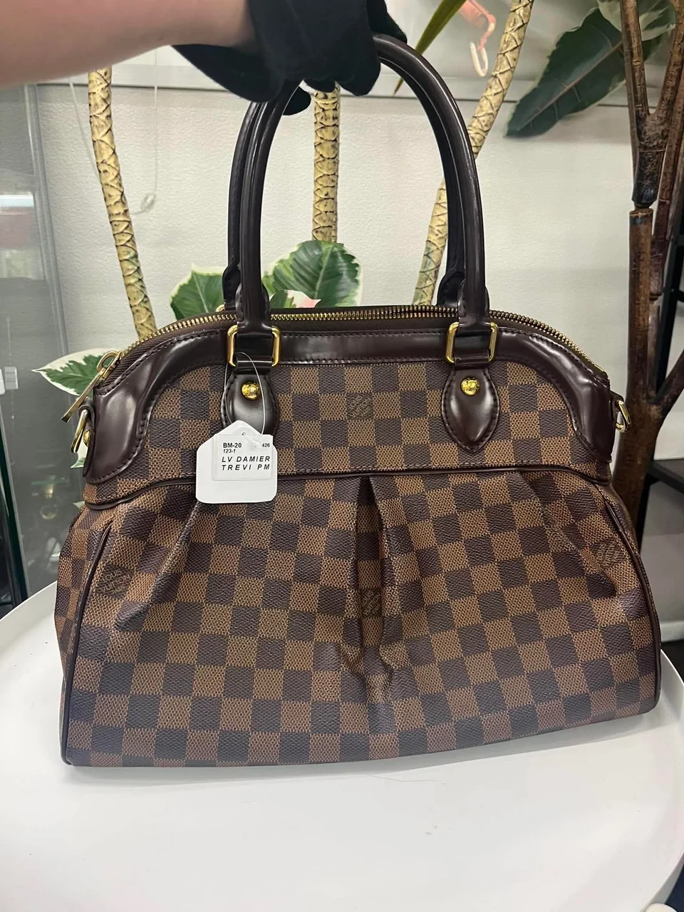 LV DAMIER TREVI PM view 2