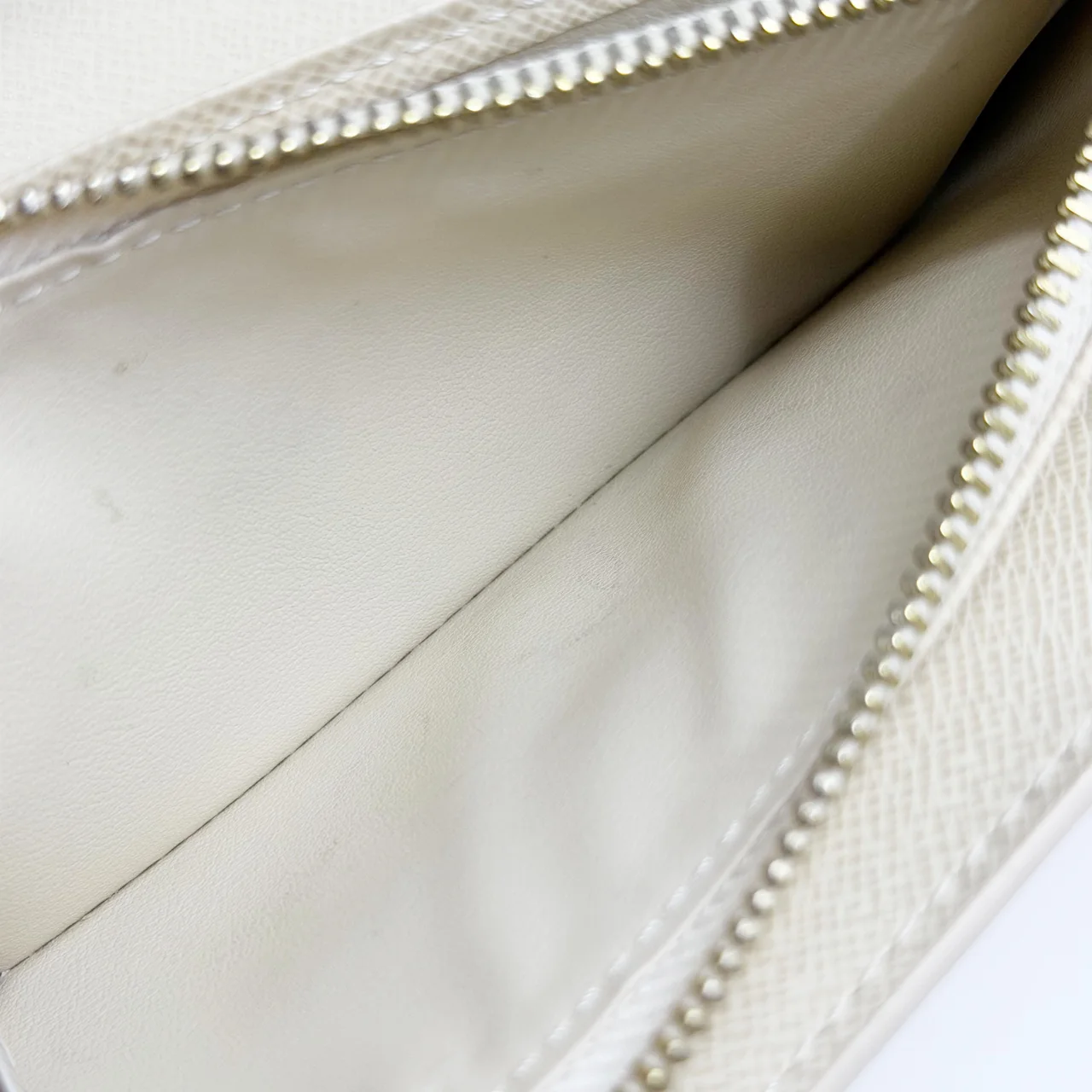 LV AZURE PORTEFEUILLE ALEXANDRA view 6
