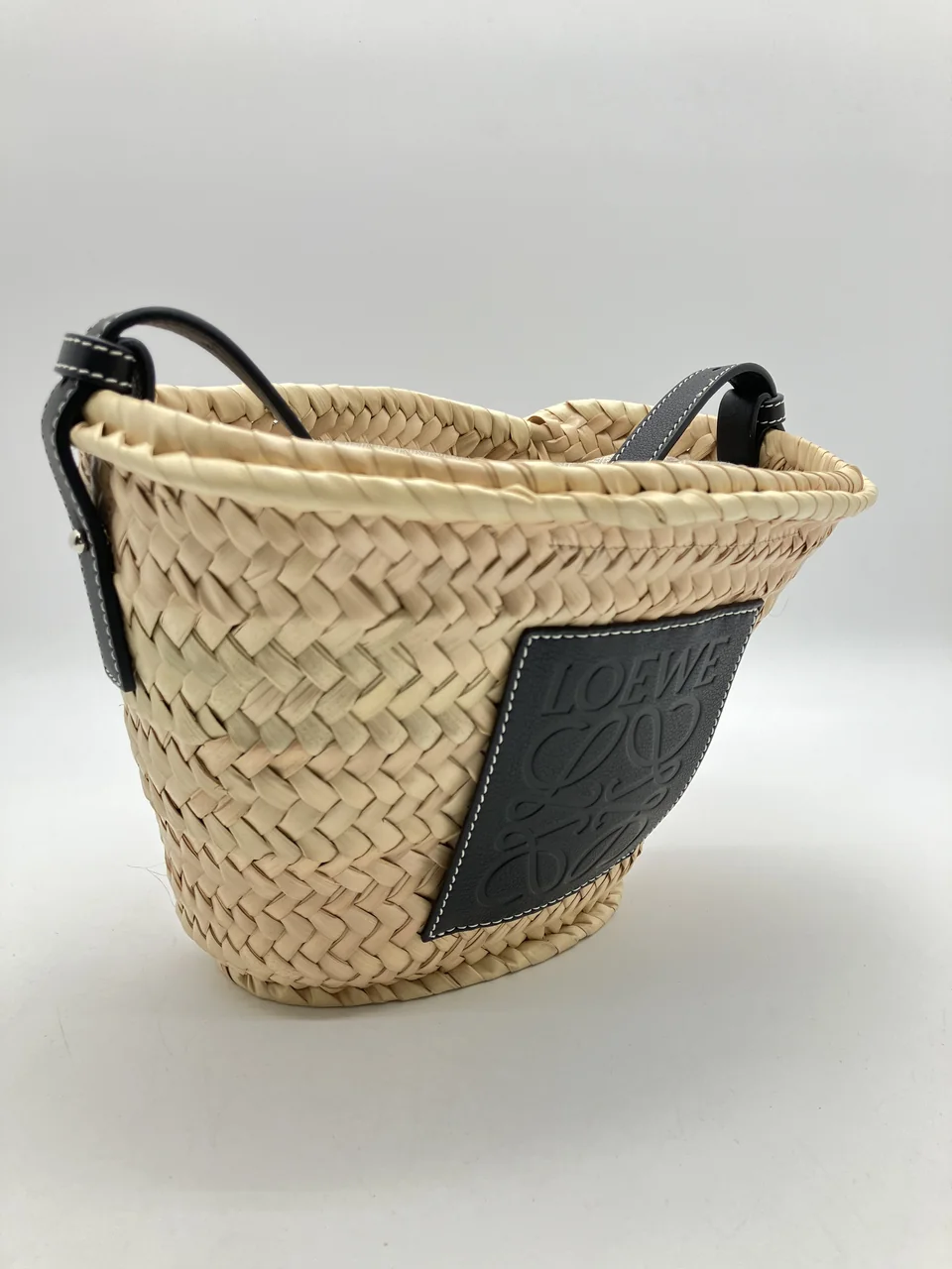 LOEWE BASKET BAG view 2