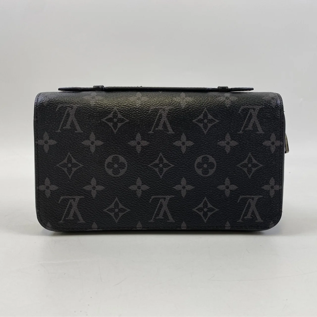 LV MONOGRAM ECLIPSE ZIPPY XL hover