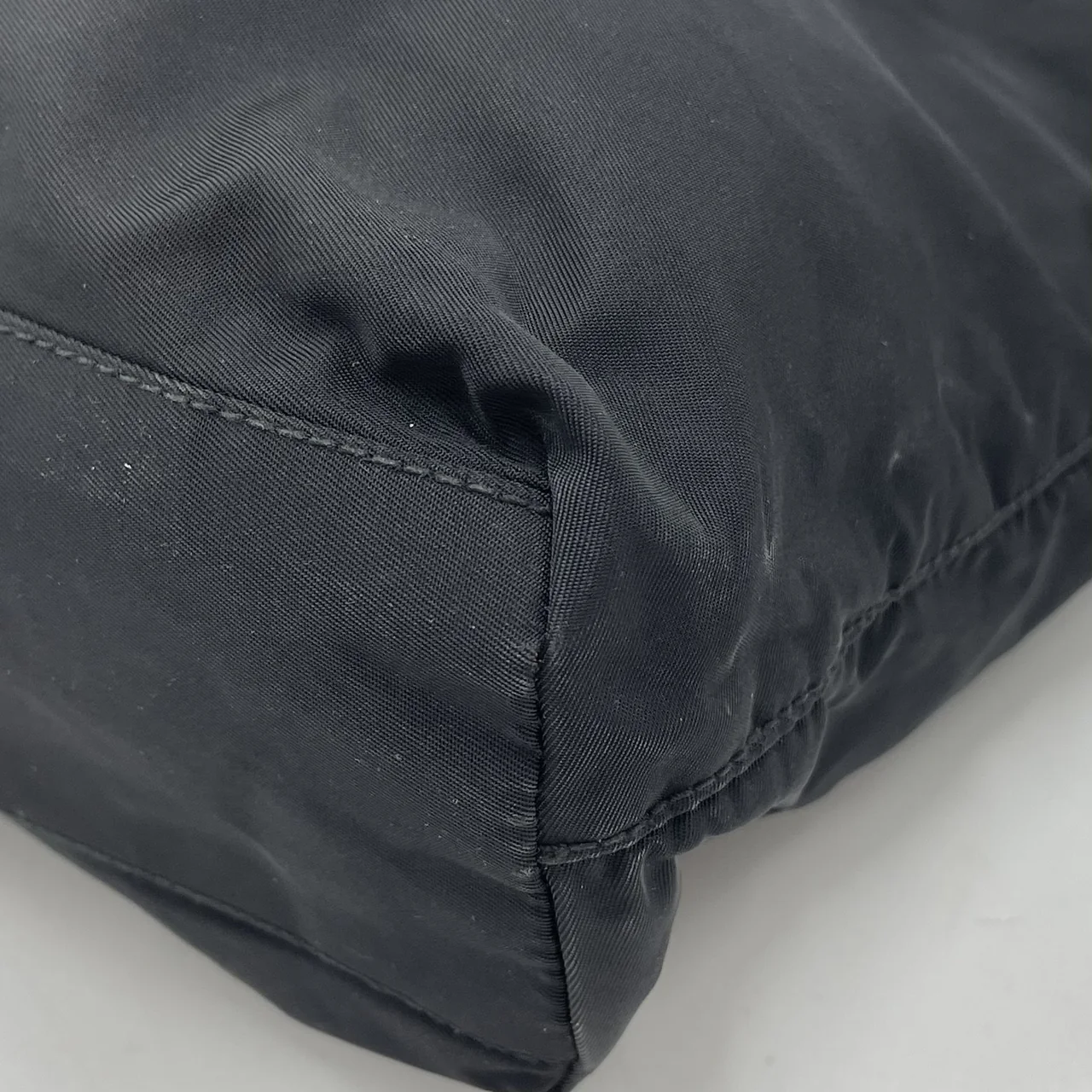 PRADA NYLON TOTE BAG (BLACK) view 5