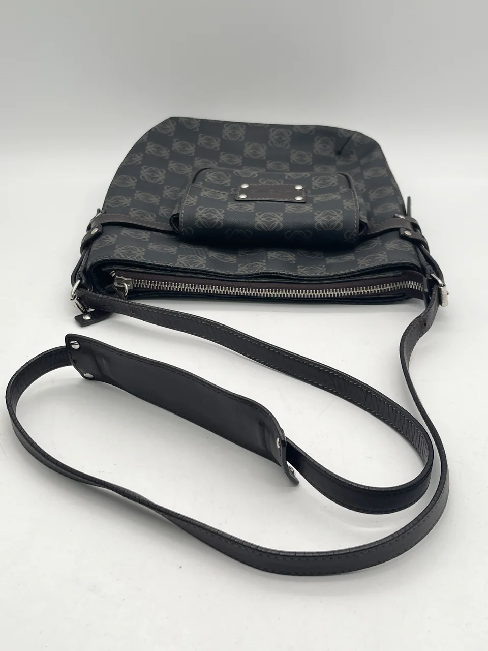 LOEWE ANAGRAM SHOULDER BAG view 3