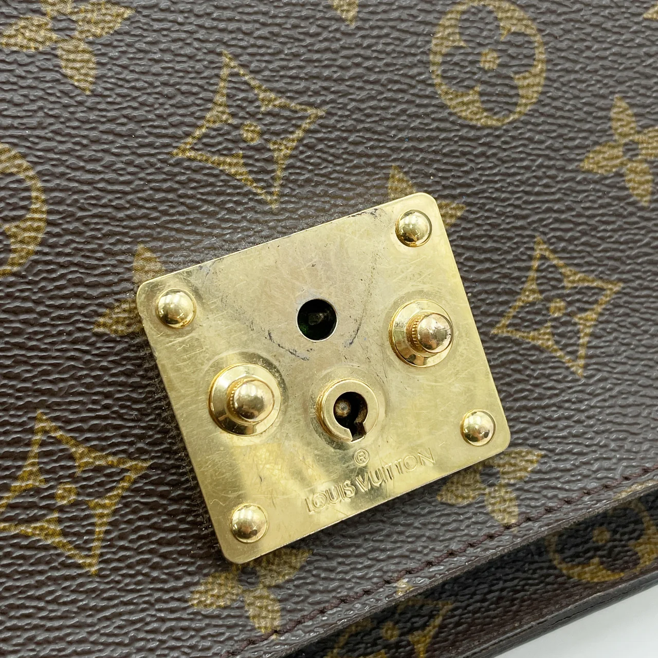 LV MONOGRAM MONCEAU view 7