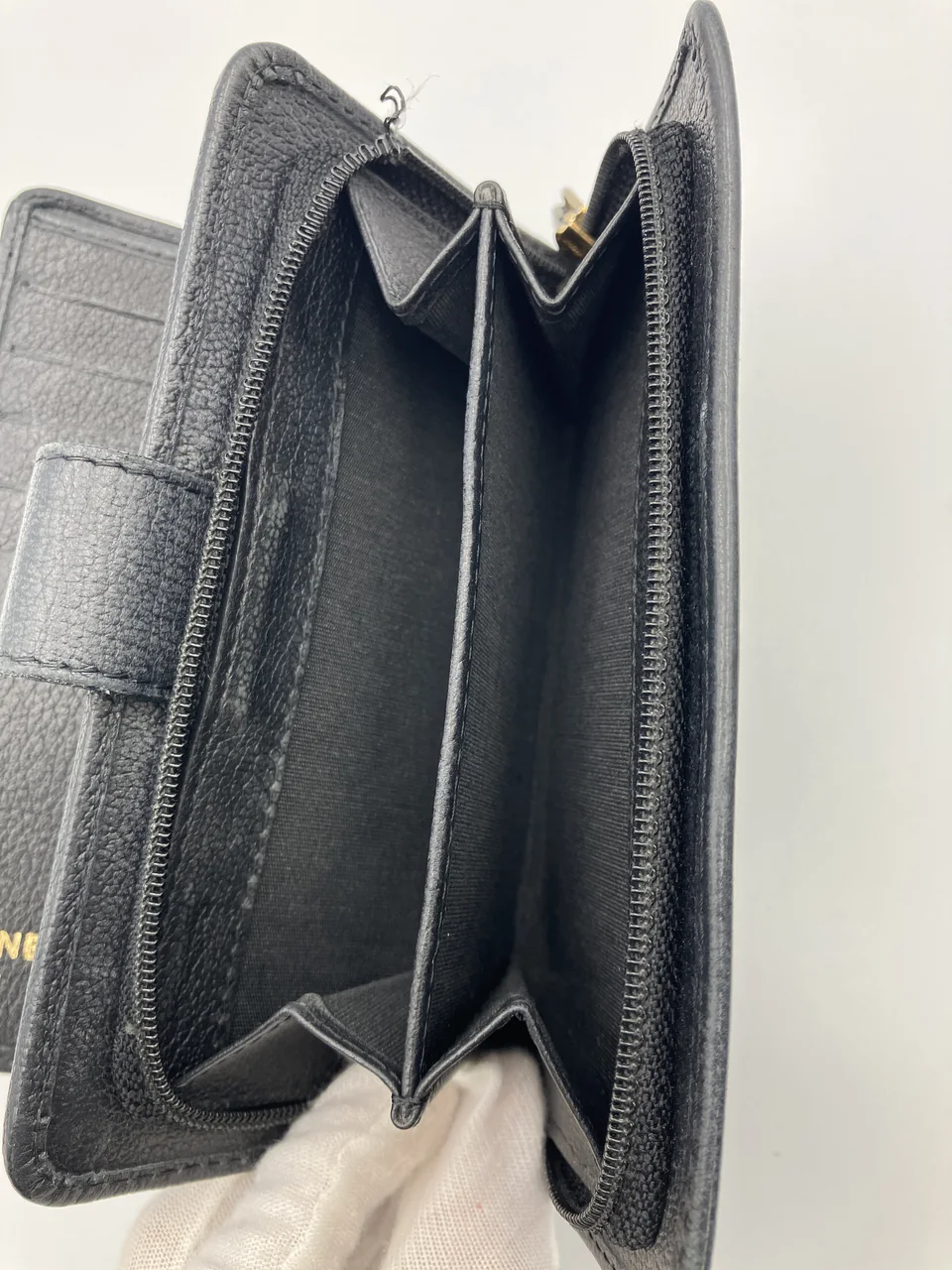 CHANEL CAMELLIA BIFOLD WALLET (16 SERIAL CODE) view 11