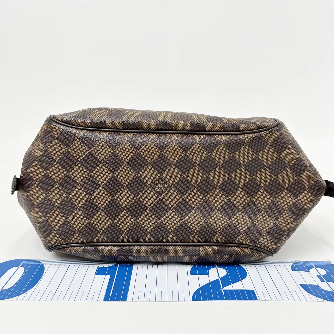 LV DAMIER BELEM MM view 3