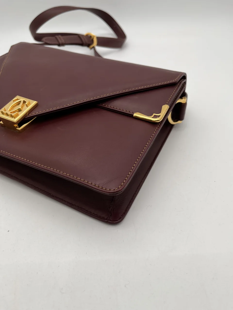 CARTIER SHOULDER BAG (BORDEAUX) view 4