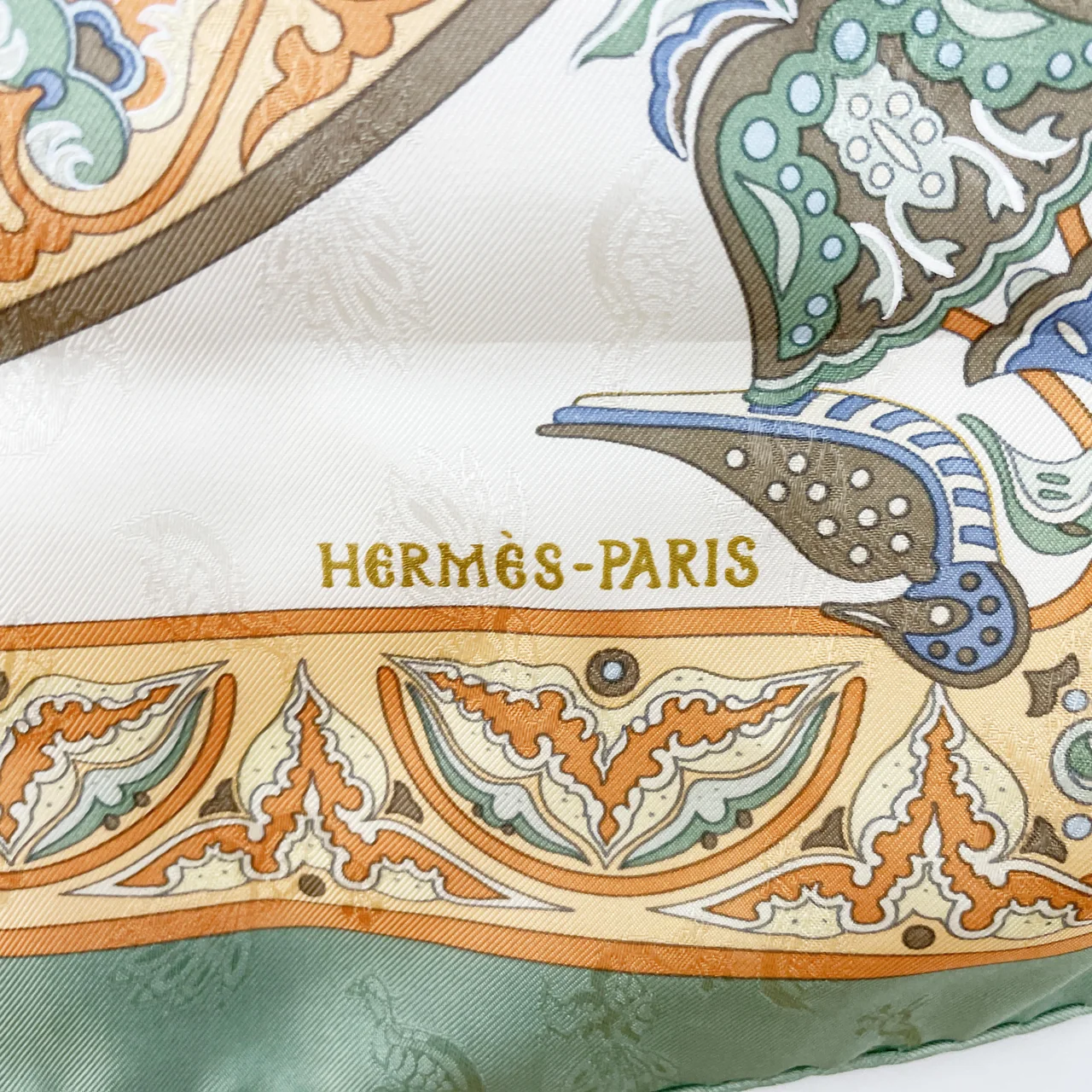 HERMES SCARF hover