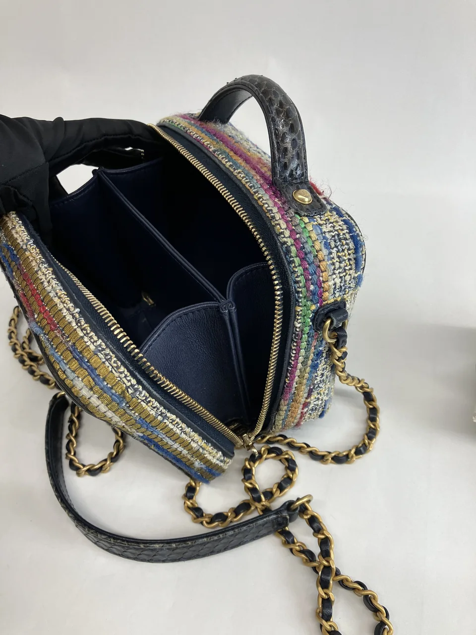 CHANEL CC FILIGREE (25 SERIAL CODE) view 12