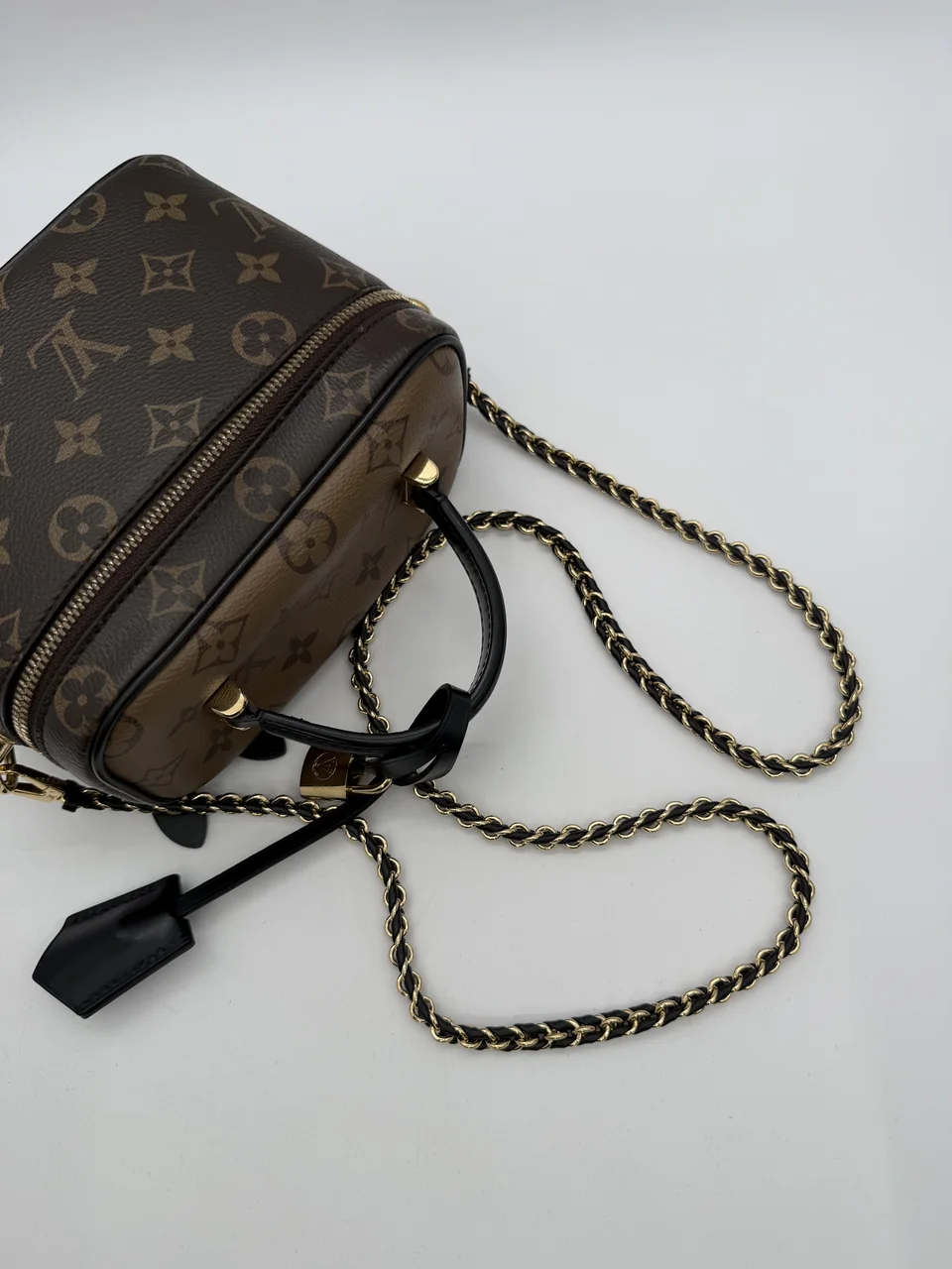 LV MONOGRAM VANITY NV PM (MICROCHIPPED) view 9
