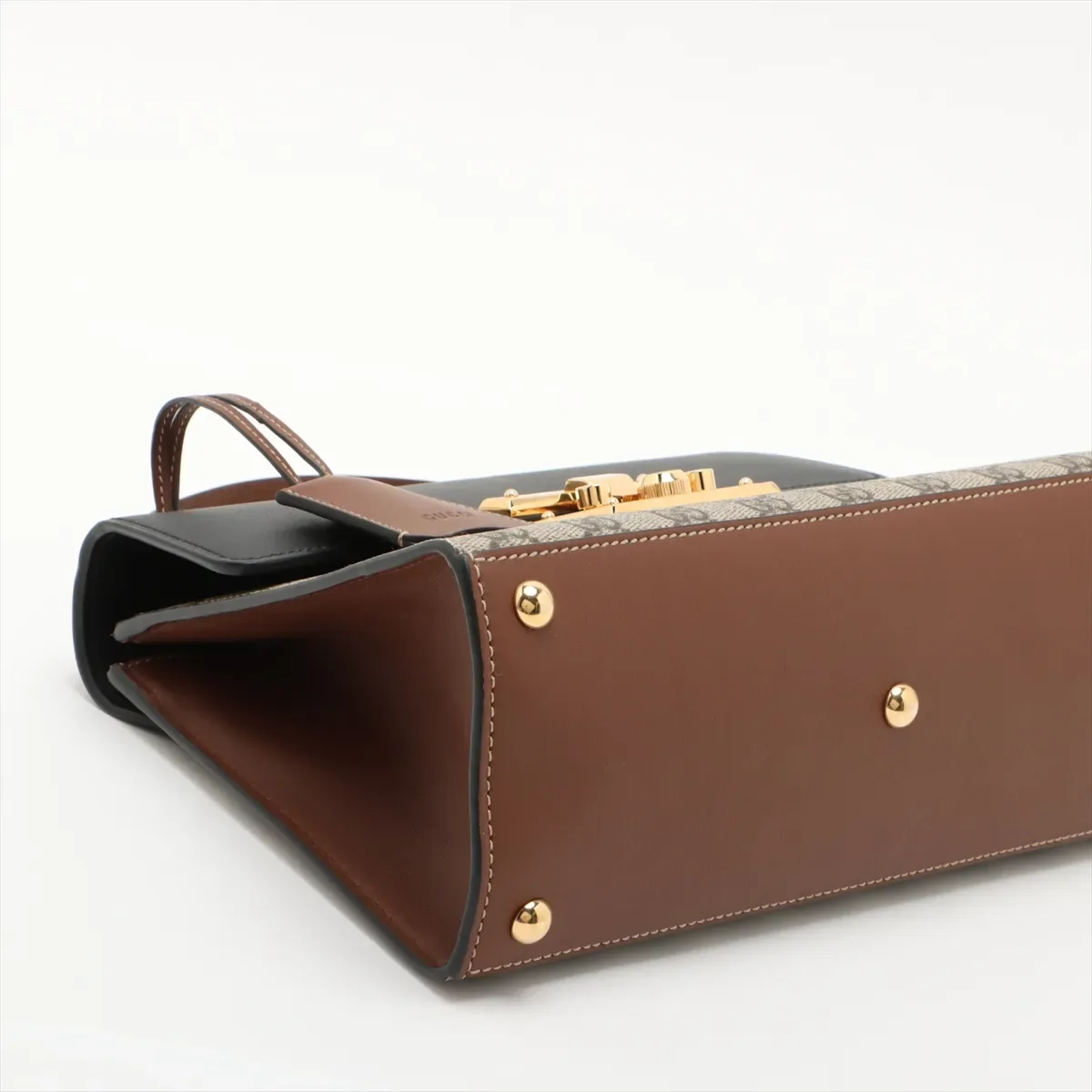 GUCCI GG SUPREME TWO-WAY HANDBAG view 4