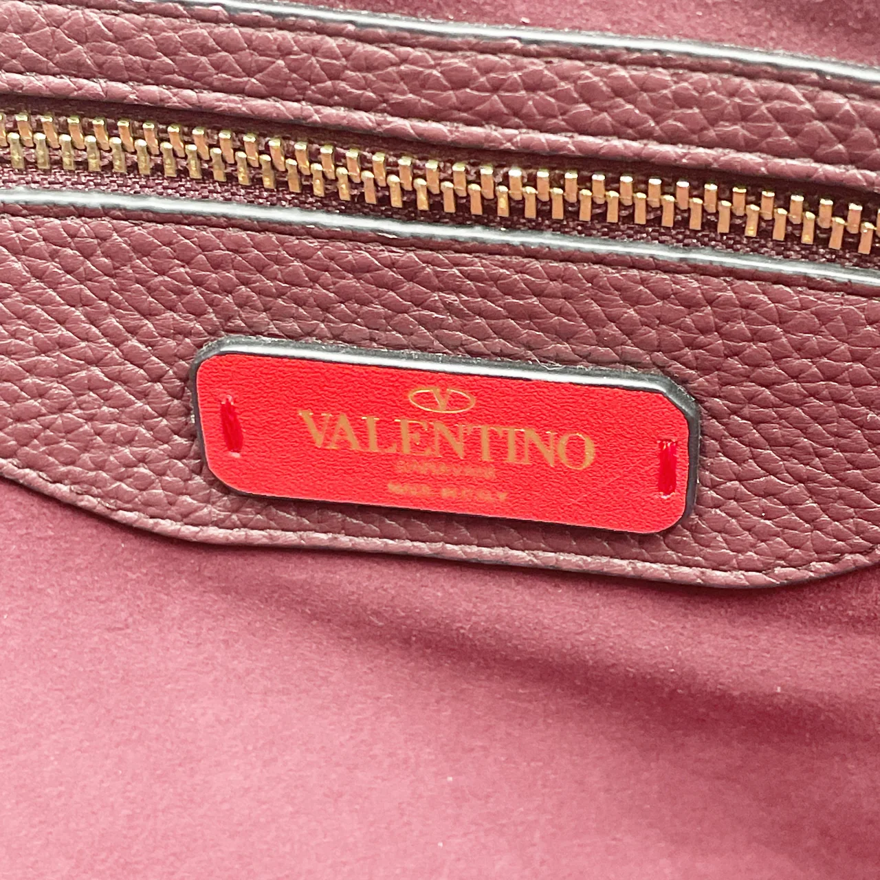 VALENTINO TWO-WAY BAG (BURGUNDY) view 10