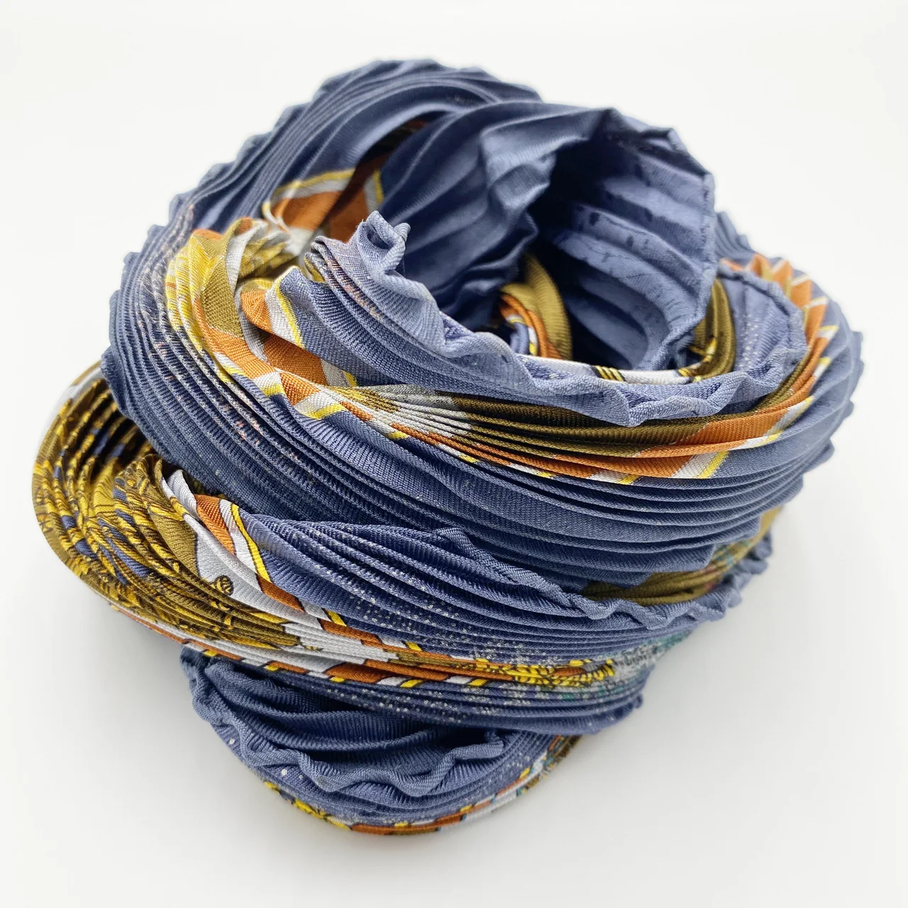 HERMES PLEATED SCARF (BLUE)