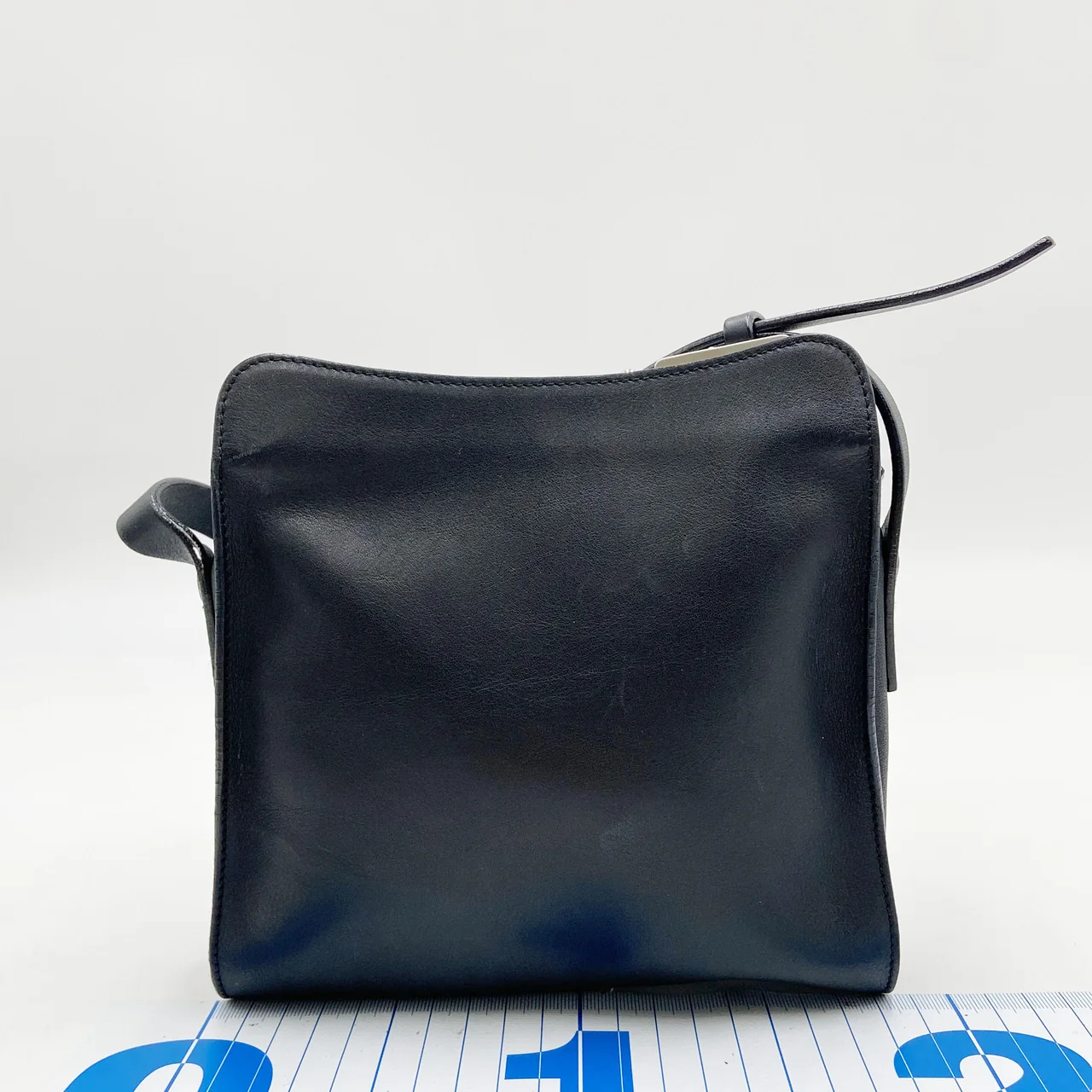 LOEWE SHOULDER BAG (BLACK) view 5