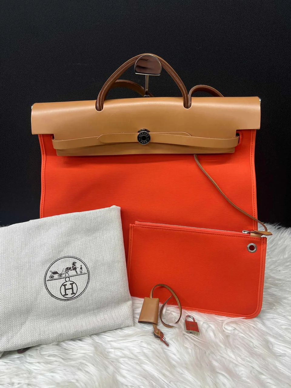 HERMES HERBAG ZIP MM (X STAMP)