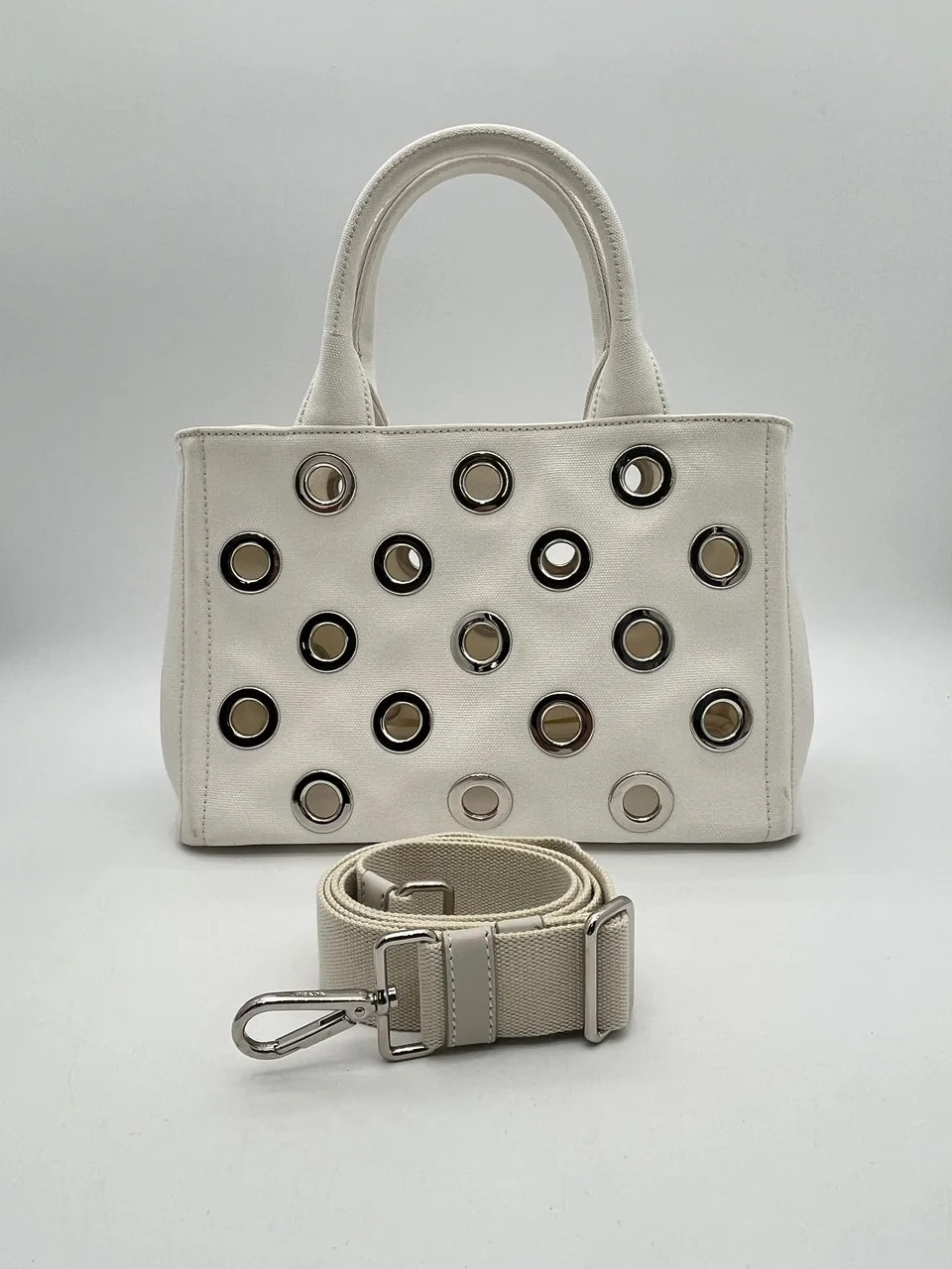 PRADA CANAPA hover