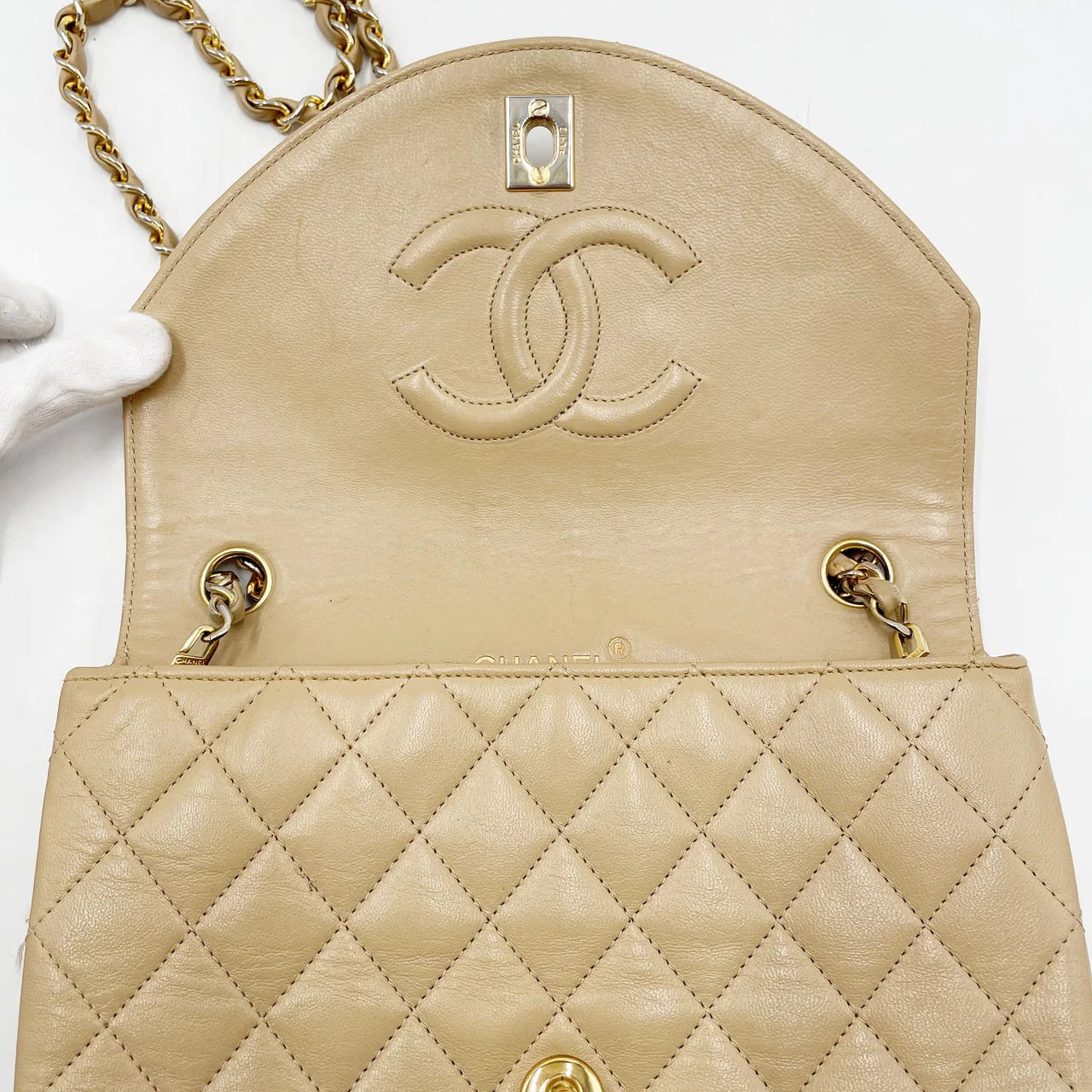 CHANEL MATELASSE CHAIN SHOULDER BAG view 8