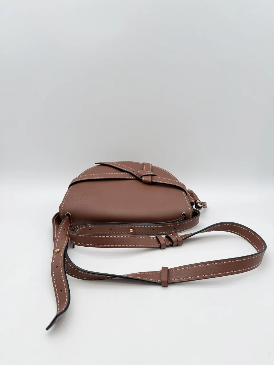 LOEWE GATE BAG (BROWN) view 7