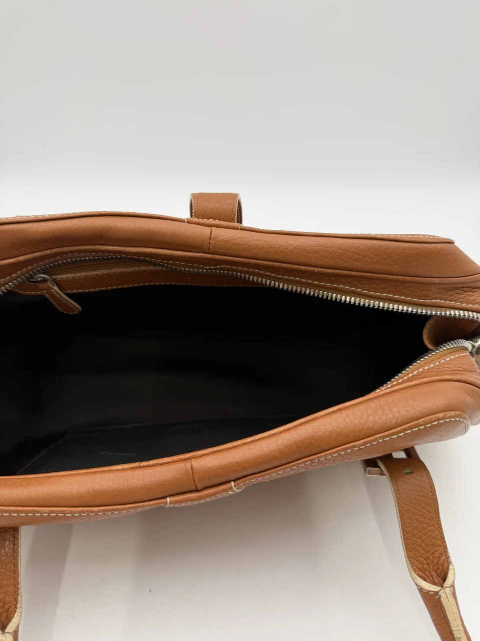 LOEWE SENDA HANDBAG view 3