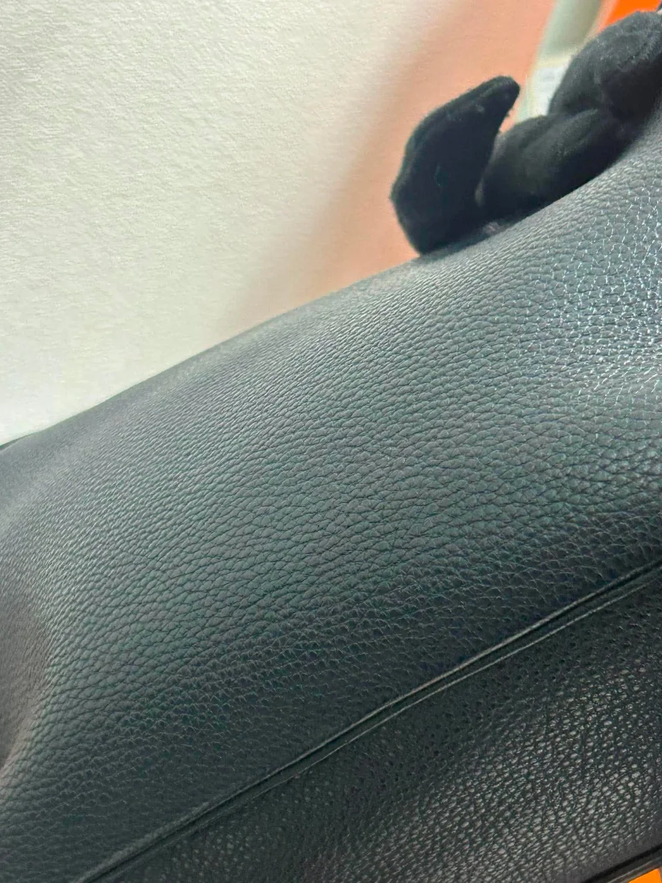 PRADA SHOULDER BAG (BLACK) view 3