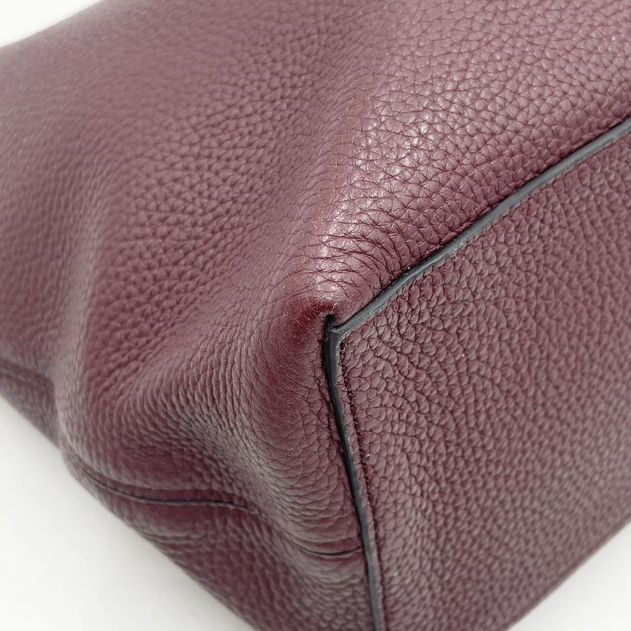 VALENTINO TWO-WAY BAG (BURGUNDY) view 4