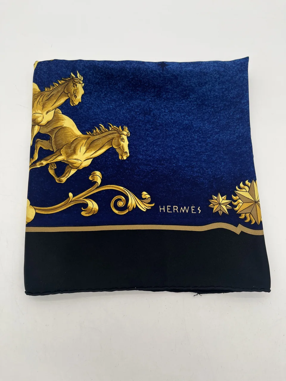 HERMES SCARF hover