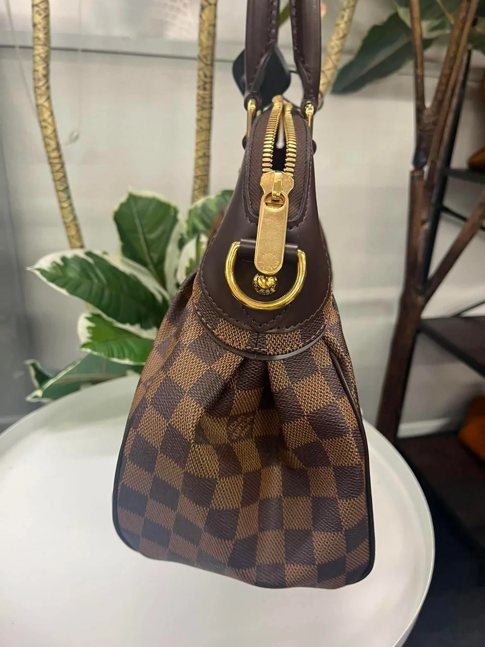 LV DAMIER TREVI PM view 4