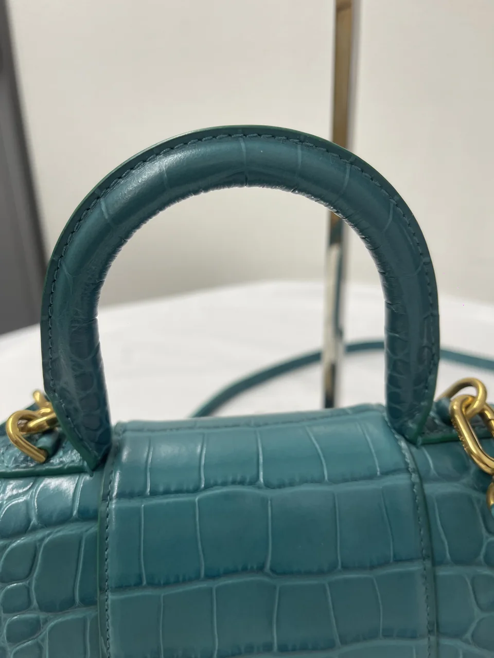 BALENCIAGA CROCO HOURGLASS view 5