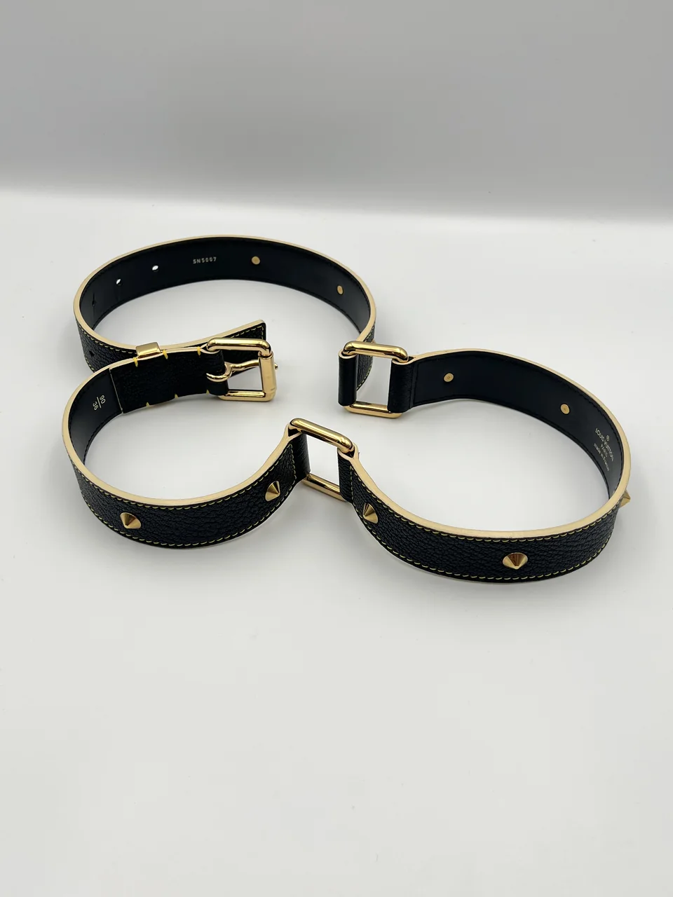 LOUIS VUITTON CEINTURE SUHALI STUDDED BELT view 7
