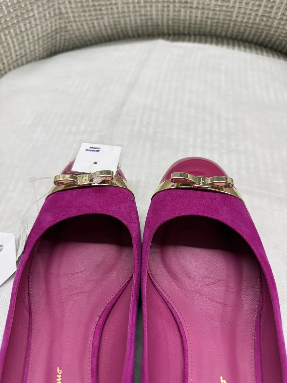 SALVATORE FERRAGAMO PUMPS view 6