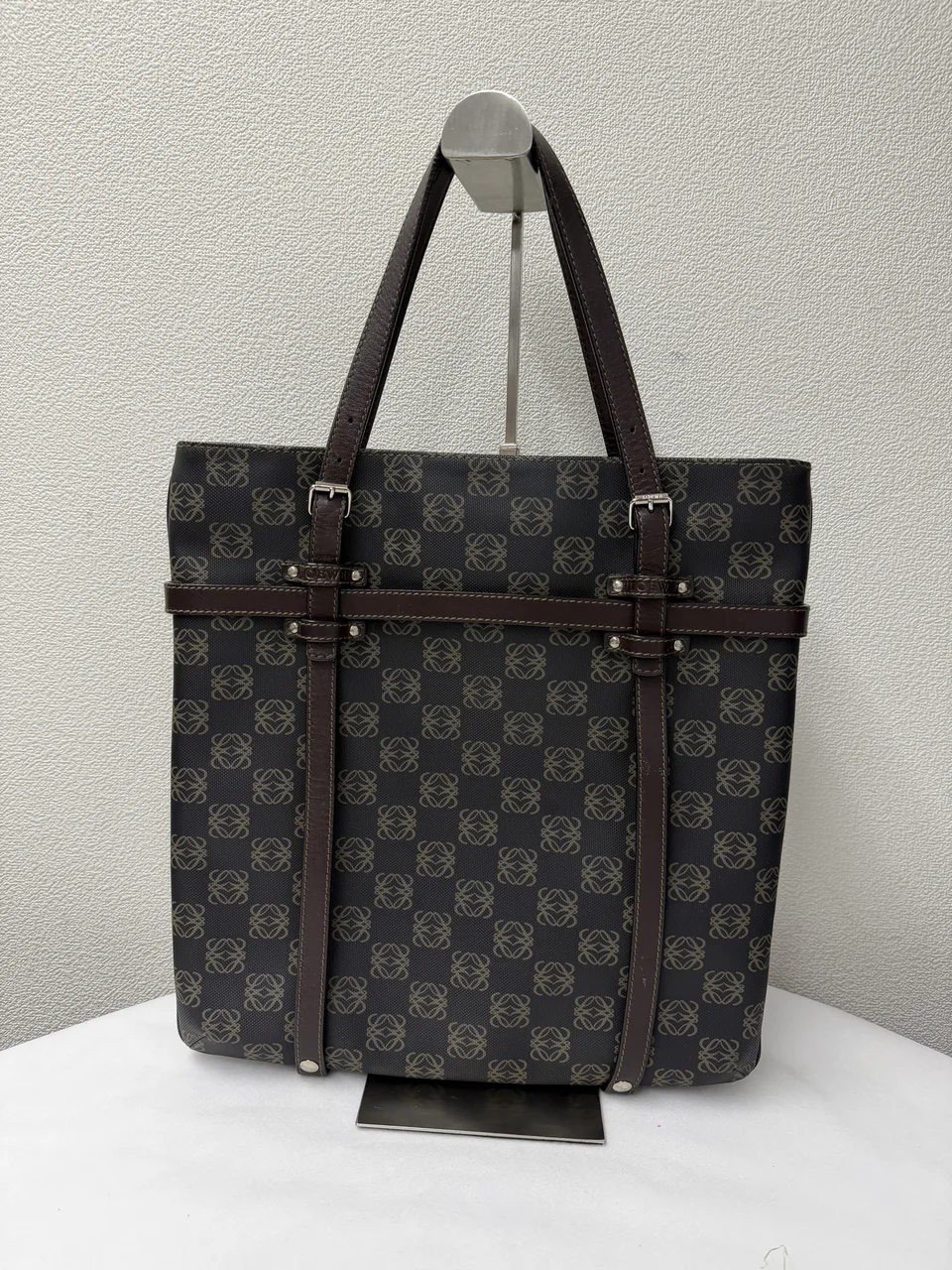 LOEWE ANAGRAM TOTE BAG (BROWN)
