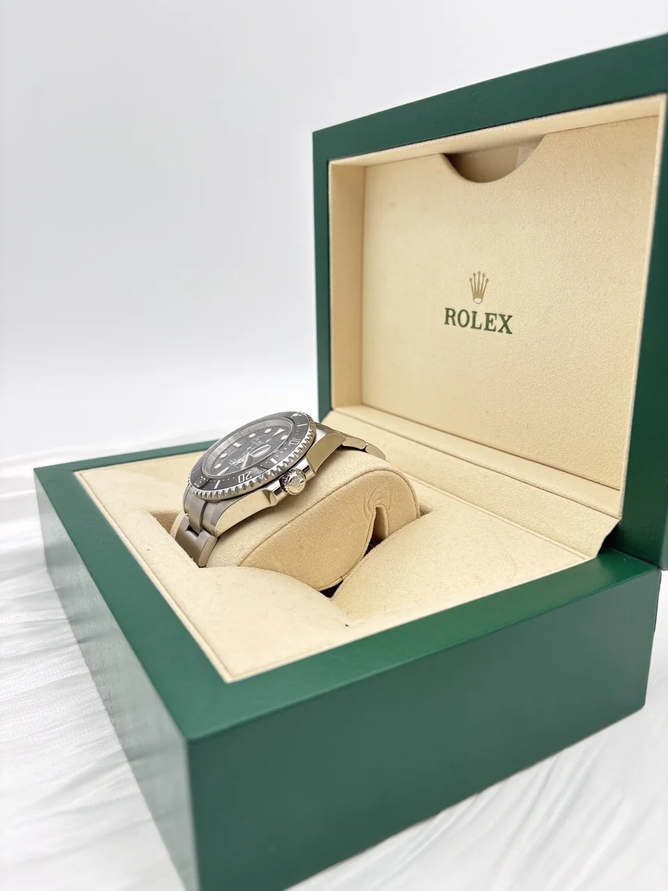 SS/AT ROLEX SEA-DWELLER (2023/03/17, 126600, 71XC4651) view 6