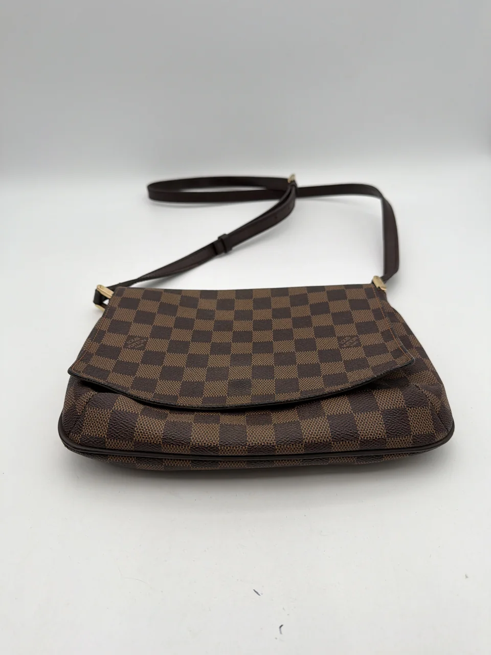 LV DAMIER MUSETTE TANGO view 3