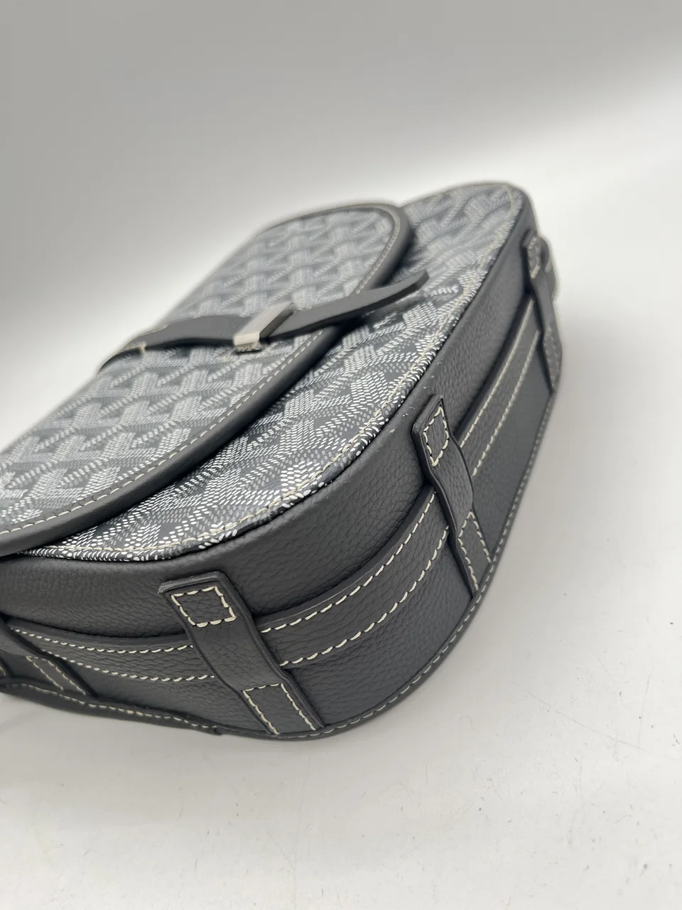 GOYARD BELVEDERE PM (GRAY) view 5