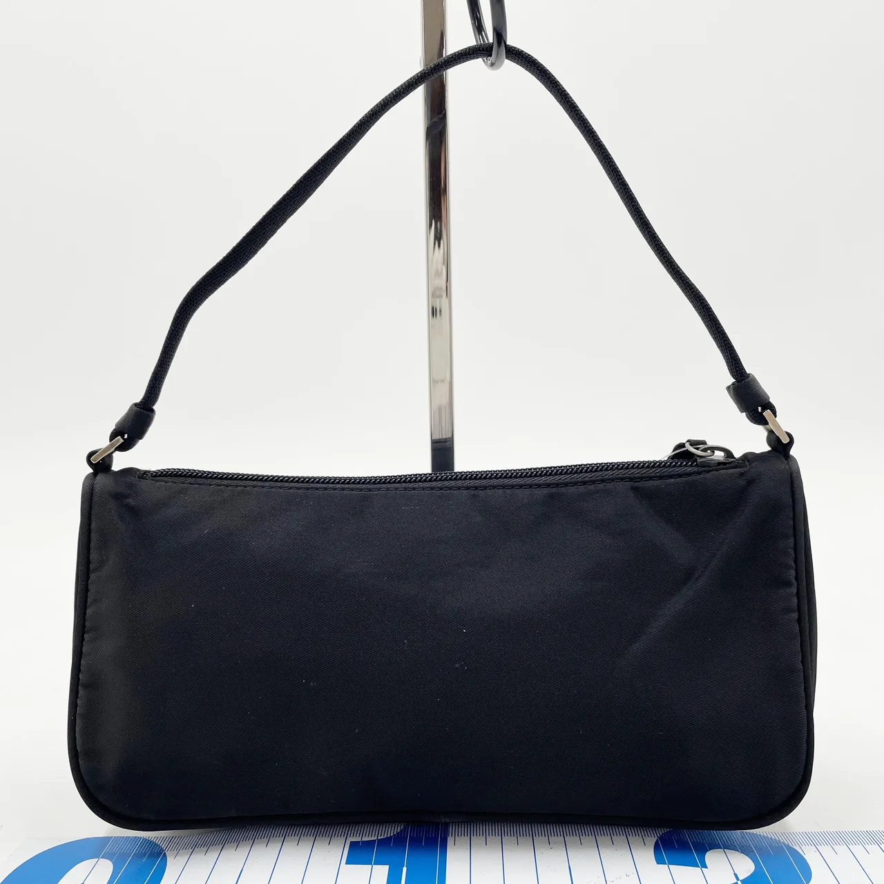 PRADA NYLON ACCESSORY POUCH (BLACK) view 10