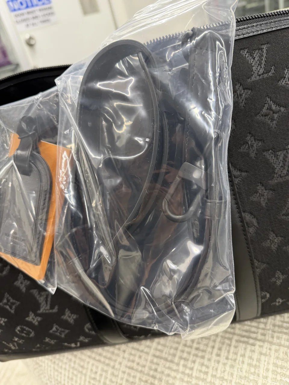 LV MONOGRAM LIGHT UP KEEPALL BANDOULIERE 50 view 10