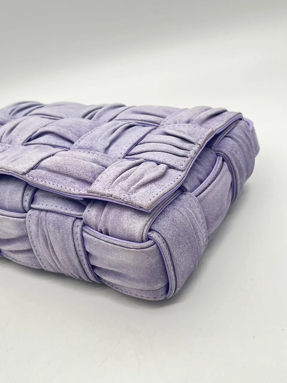 BOTTEGA VENETA MAXI INTRECCIATO CASSETTE (PURPLE) view 6