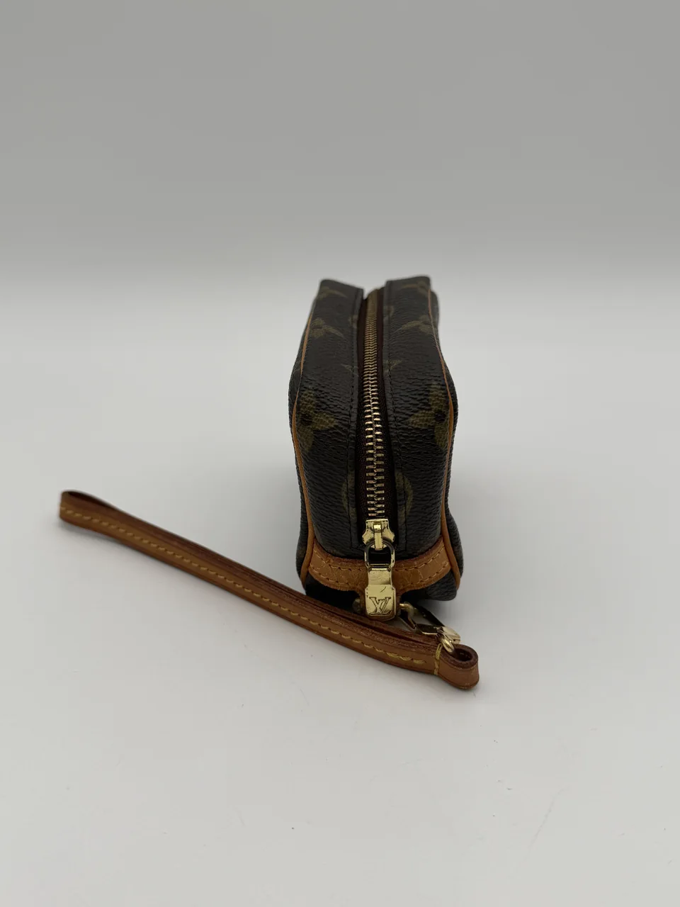 LV MONOGRAM TROUSSE WAPITY hover