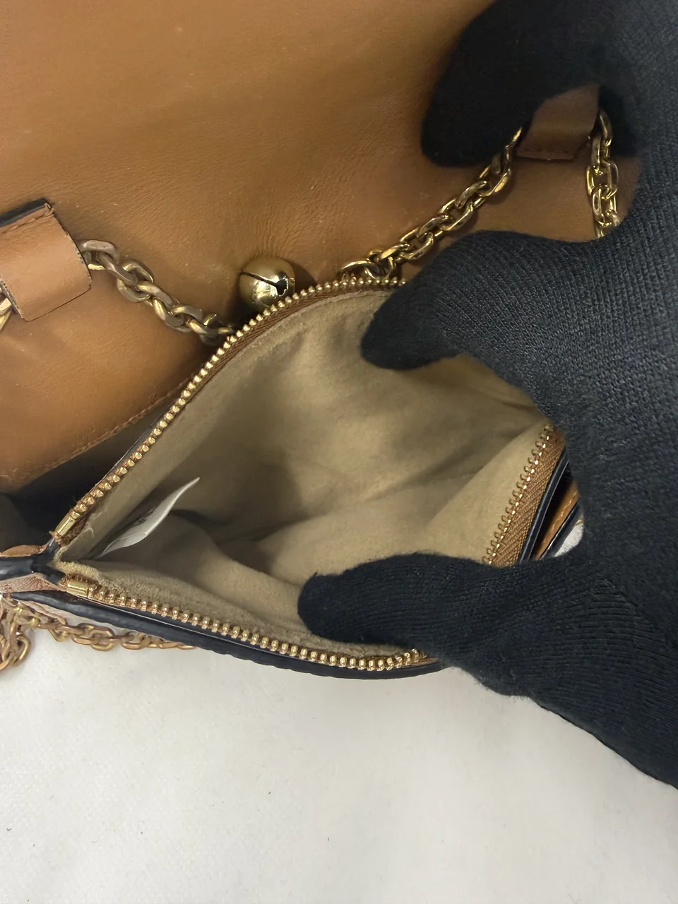 MCM CHAIN SHOULDER BAG view 10