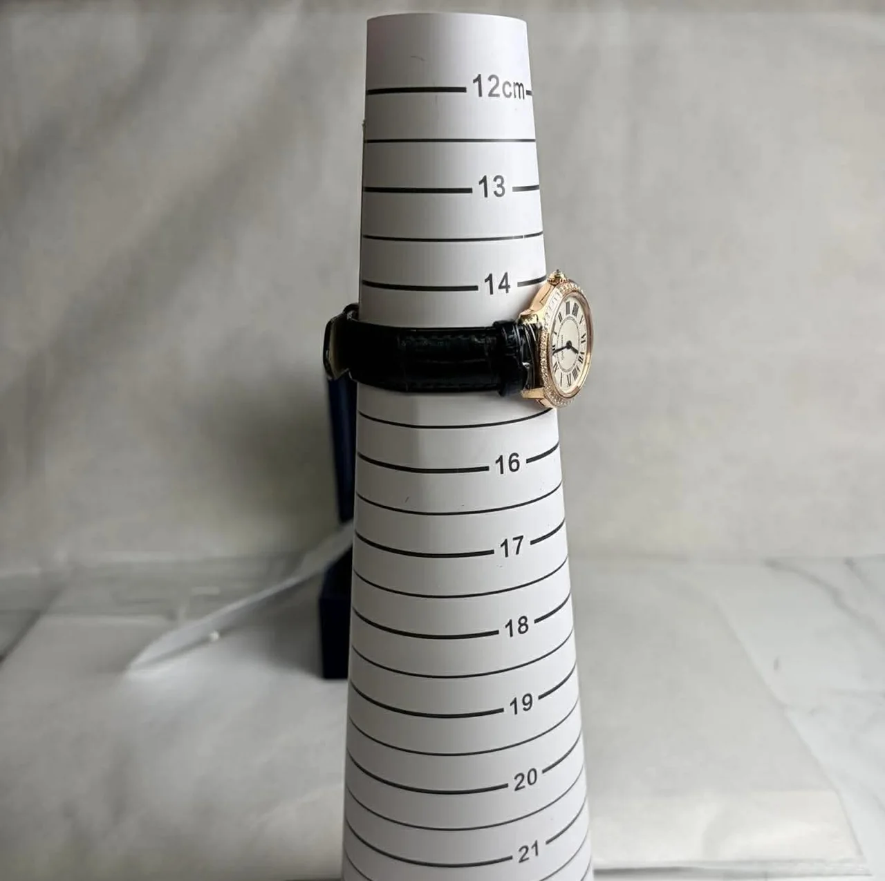 PG X LEATHER/QZ CARTIER ROND LOUIS (WJRN0009, 4425510467CX) view 4