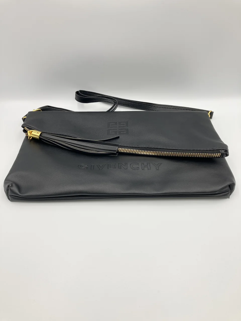 GIVENCHY SHOULDER BAG (BLACK) view 8