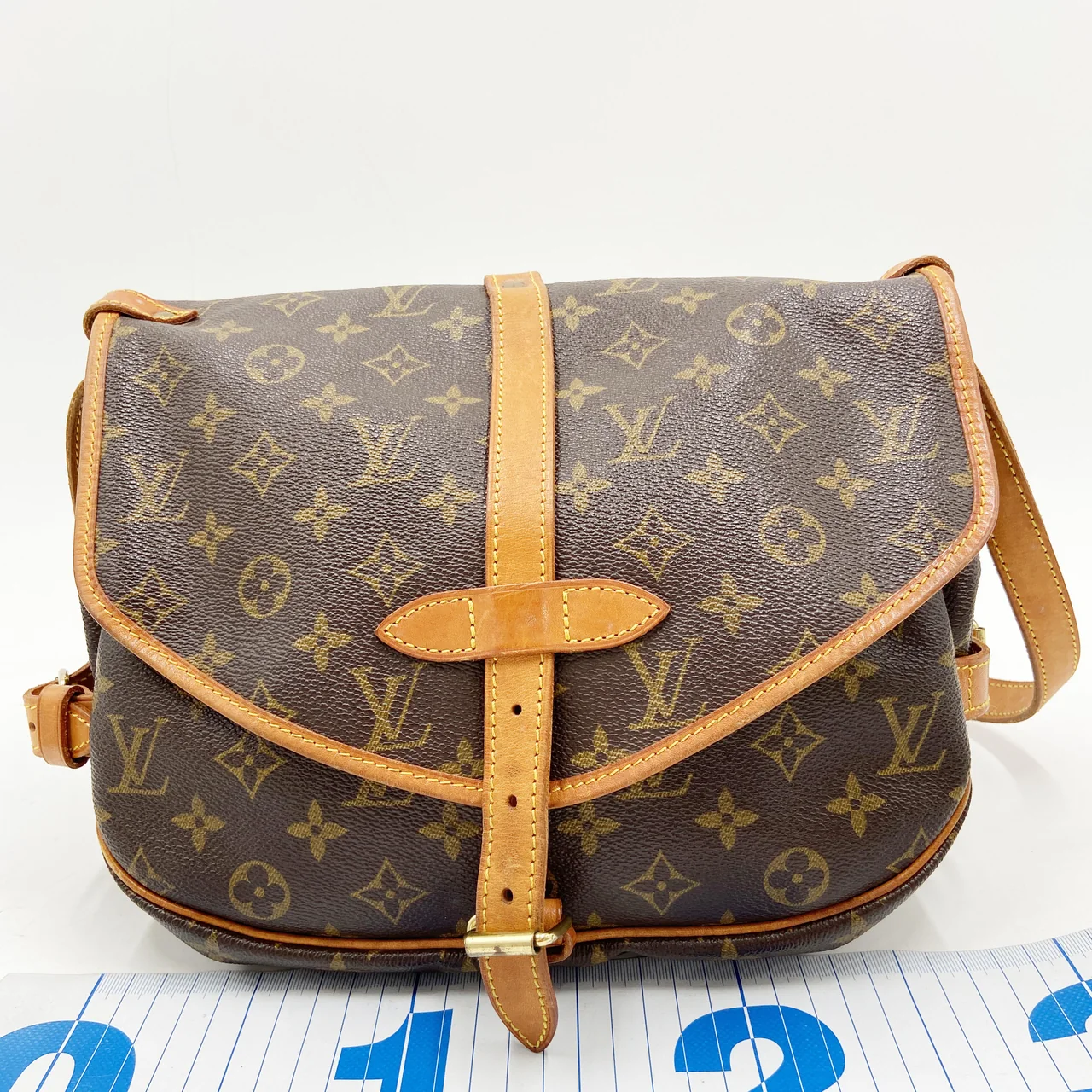 LV MONOGRAM SAUMUR 30