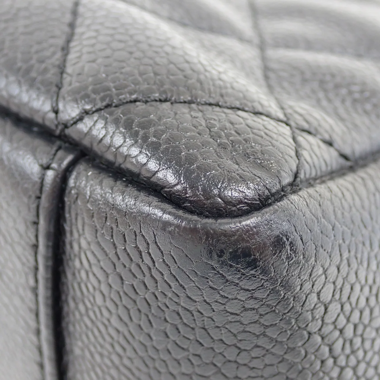 CHANEL CAVIAR GST view 13