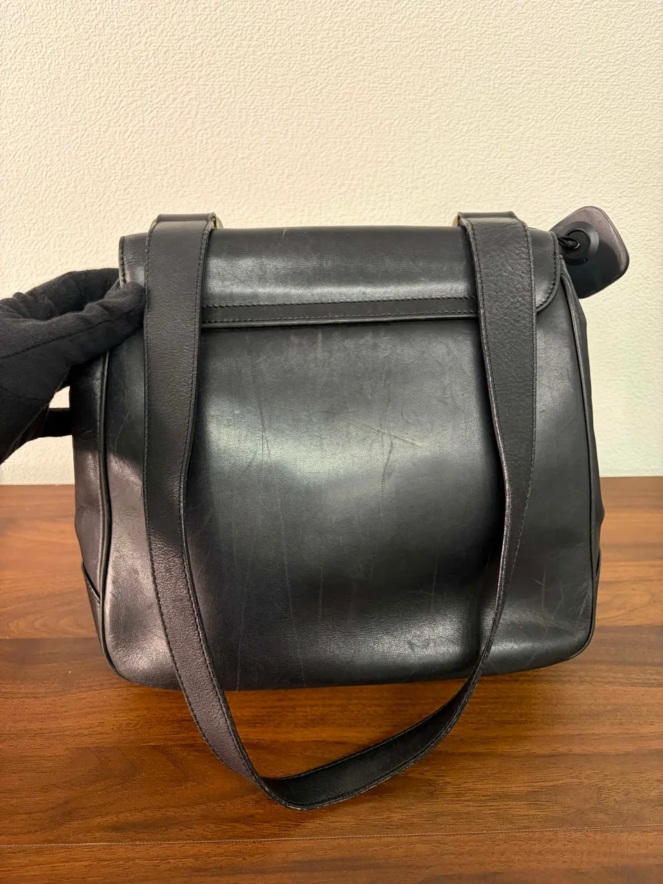 SALVATORE FERRAGAMO DOUBLE GANCINI SHOULDER BAG view 5