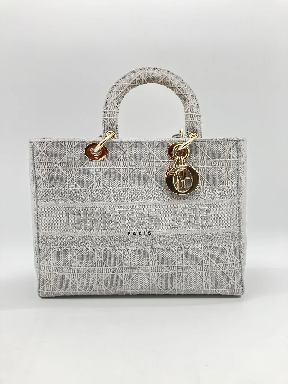 DIOR LADY D-LITE hover