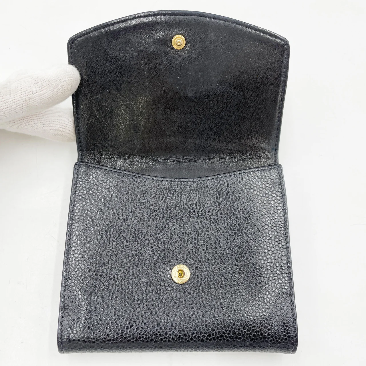 CHANEL CAVIAR BIFOLD WALLET (5 SERIAL CODE) view 11