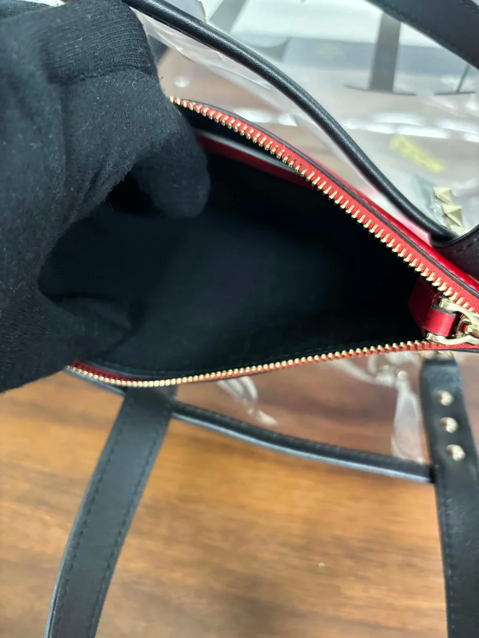 VALENTINO VINYL TOTE BAG (BLACK) view 7