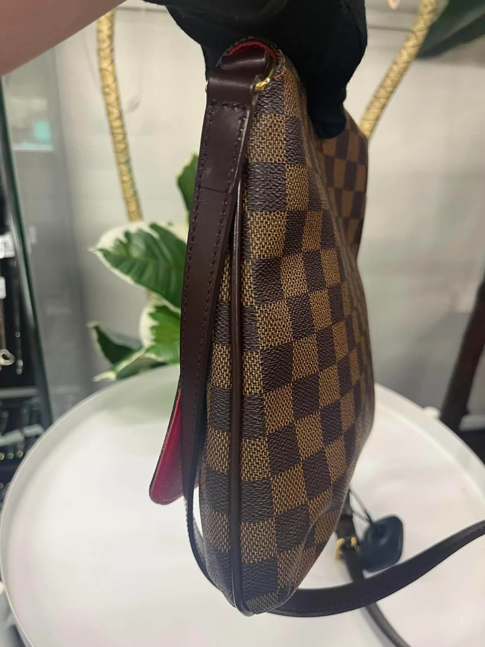 LV DAMIER MUSETTE TANGO LONG view 3
