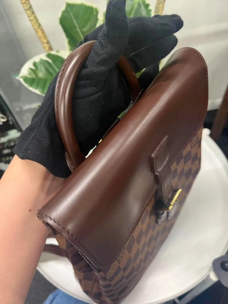 LV DAMIER SOHO photo 7