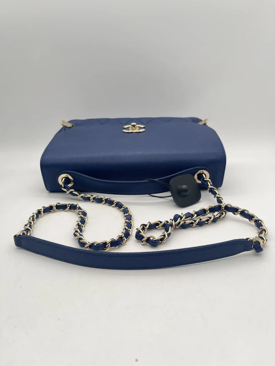 CHANEL CAVIAR MATELASSE BUSINESS AFFINITY (24 SERIAL CODE) view 4