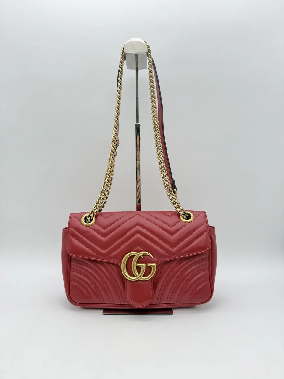 GUCCI GG MARMONT CHAIN SHOULDER BAG